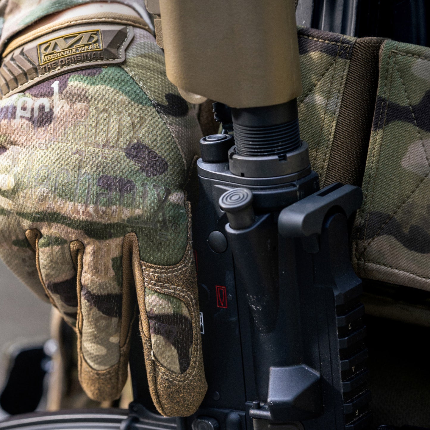 Перчатки Mechanix Wear FastFit Multicam